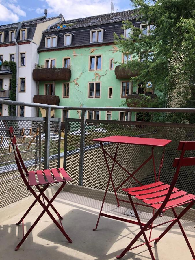 In Dresden-neustadt Apartment *
